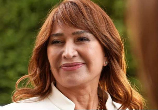 Sandık Kokusu'nun 'Filiz'i Demet Akbağ'dan çarpıcı itiraf. Vücudundaki en sevmediği yeri açıkladı - Resim: 31